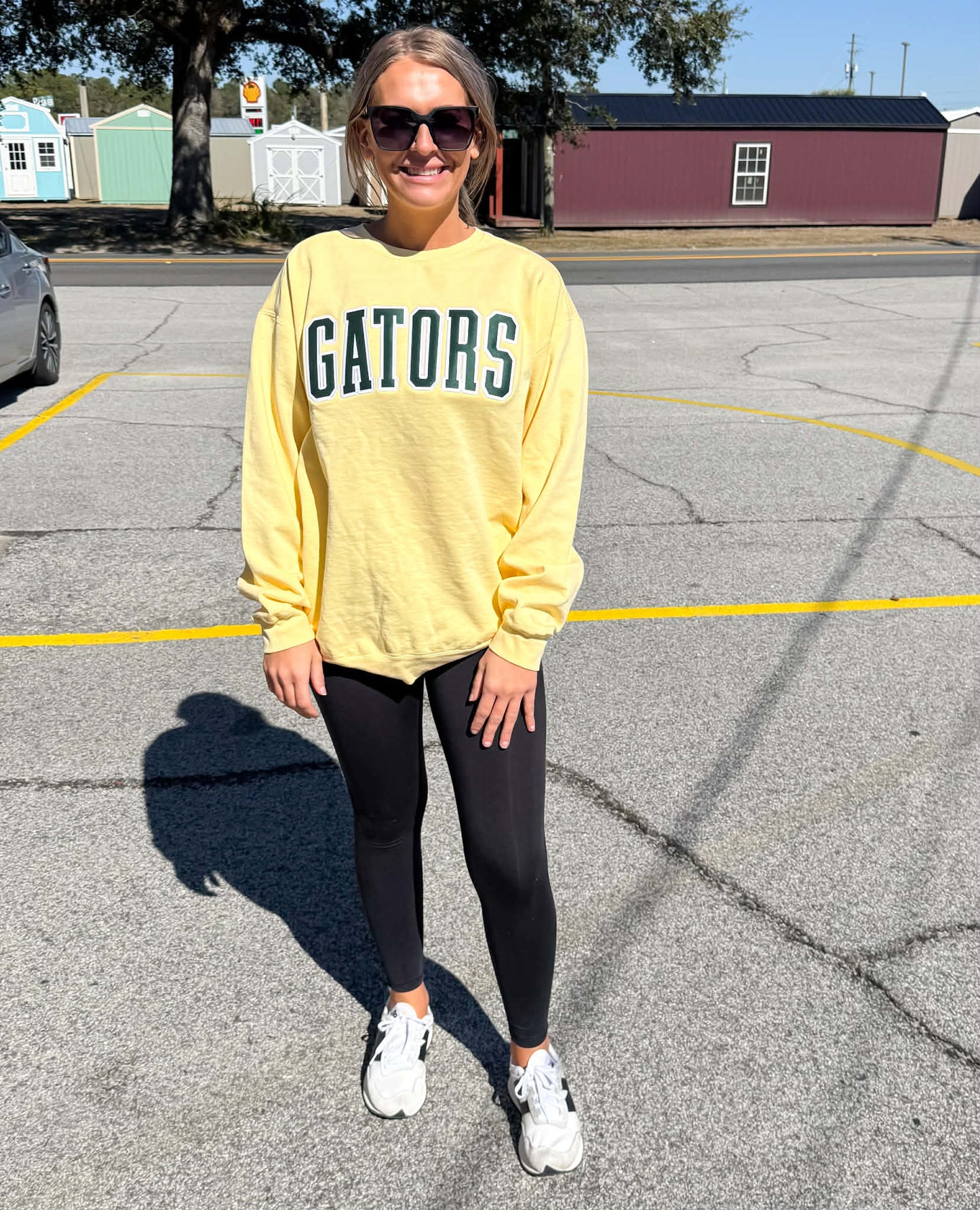 Gator Applique Comfort Colors Sweatshirt